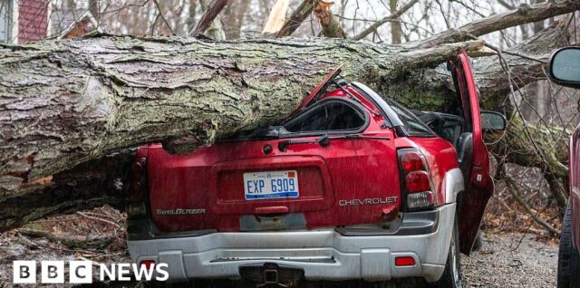 Tornado di Michigan dan Oklahoma menyebabkan enam korban jiwa