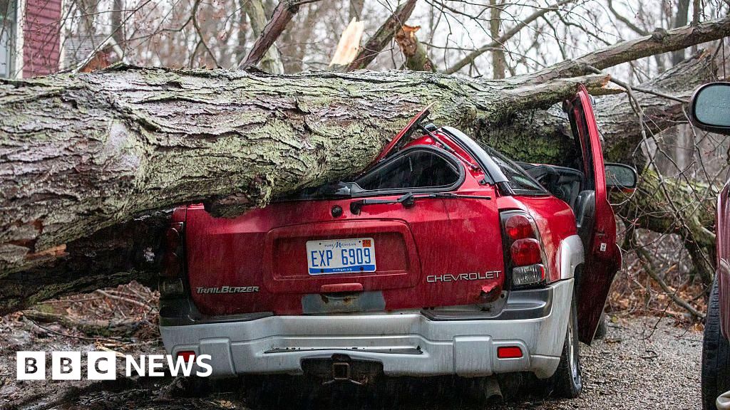 Tornado di Michigan dan Oklahoma menyebabkan enam korban jiwa