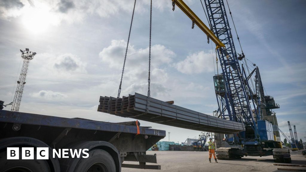 Pabrik Baja Iran yang Ditutup Akibat Pemogokan Pekerja
